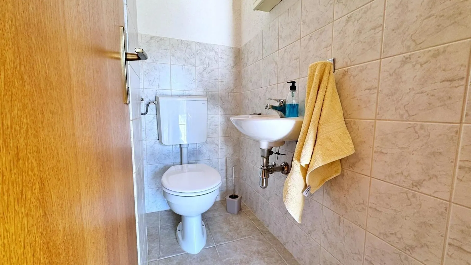 Apartments With A Parking Space Nska, Krk - 23878 Malinska 0*,  Croatia